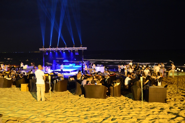 Soul Music with Gisele at Edde Sands